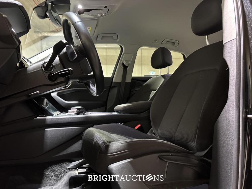 Audi e-tron 55 quattro edition 95 kWh 408pk 2020 (Origineel-NL + 1e eigenaar), K-077-BL