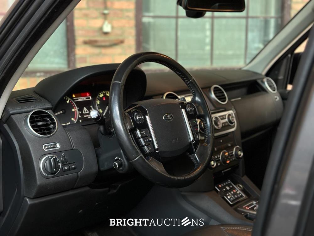 Land Rover Discovery 4 3.0 SDV6 SE HSE 256pk 2015, VNJ-87-T