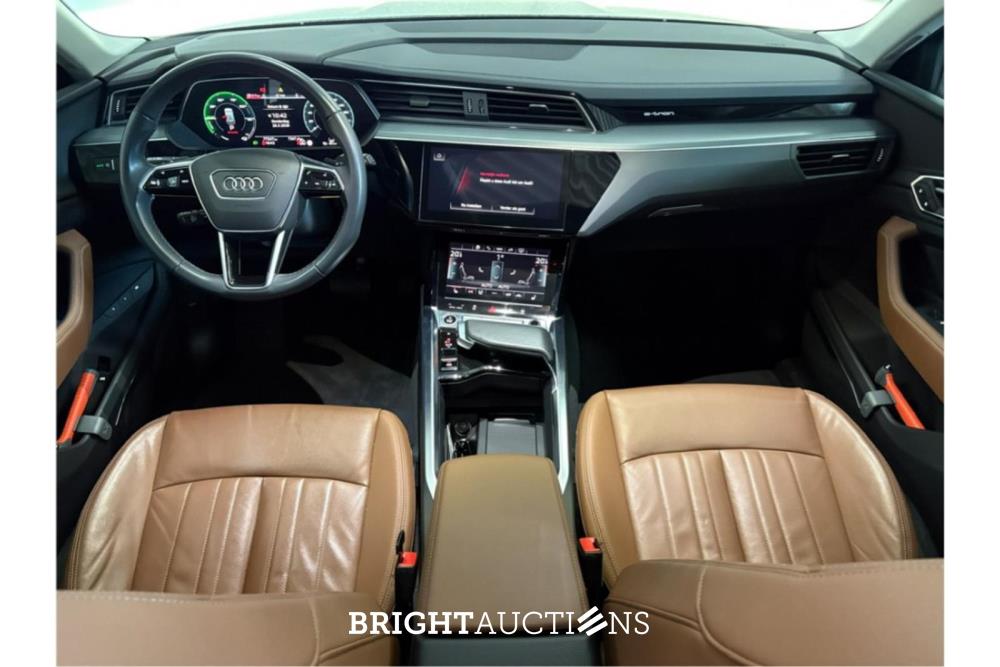 Audi Q8 e-tron 50 Advanced Edition Quattro 95 kWh 340pk 2023 (Origineel-NL), T-481-TT