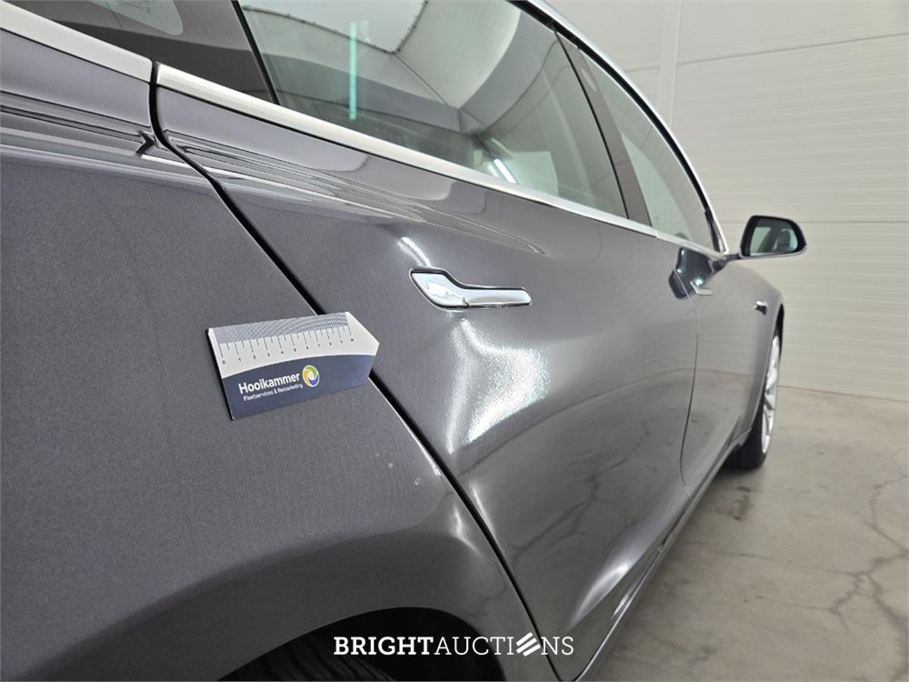 Tesla Model 3 Standard RWD Plus 60 kWh 238pk 2019 (Origineel-NL), G-349-DS
