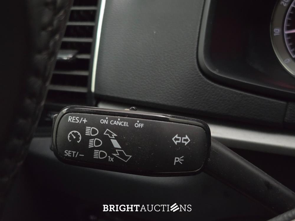 Škoda Karoq Business Edition 1.0 TSI 110pk 2021 (Origineel-NL), L-247-ZT