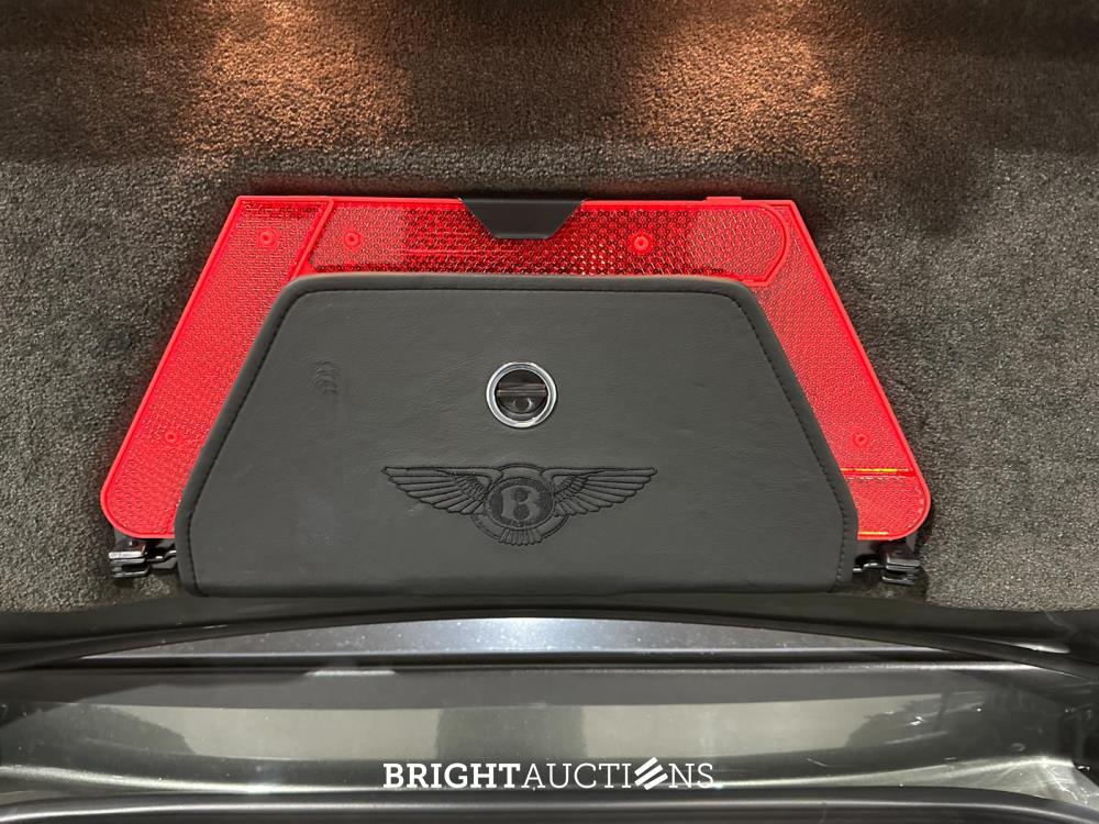 Bentley Continental GTC 6.0 W12 560pk 2004, 43-NV-TN