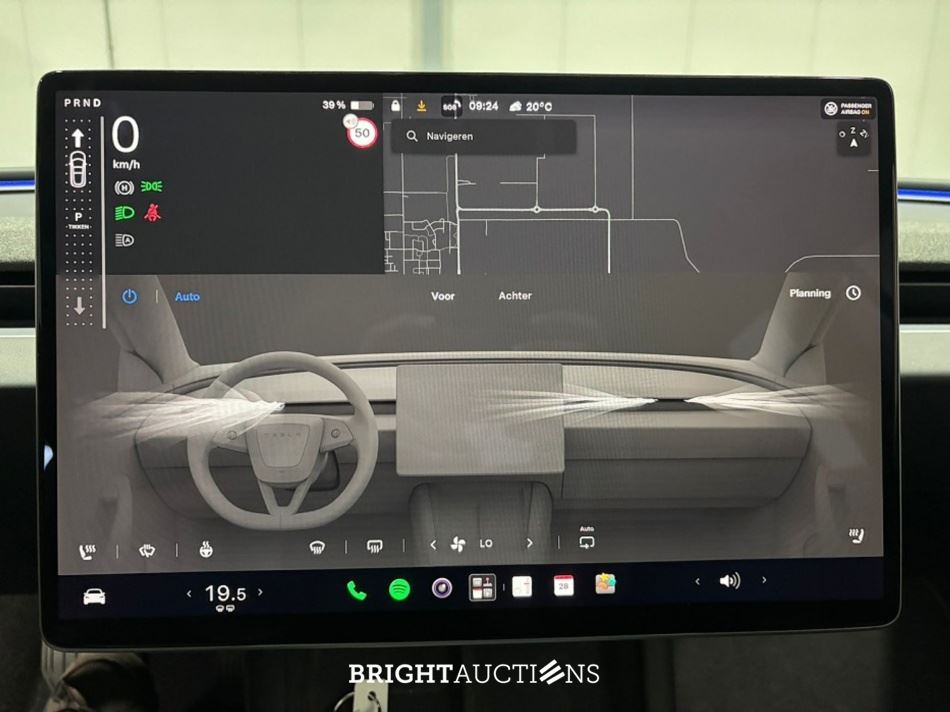 Tesla Model 3 RWD Highland 19 inch 60 kWh 283pk 2023 (Origineel-NL), X-156-DB