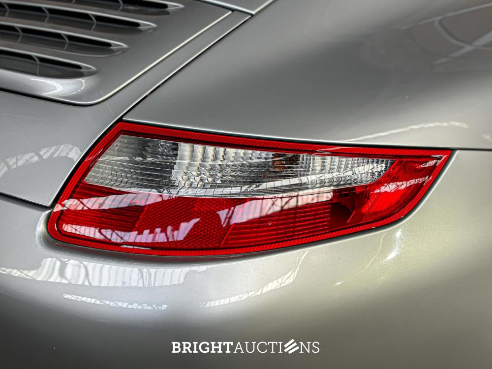 Porsche 911 Carrera 3.6 997 Coupé 325pk 2004 Youngtimer