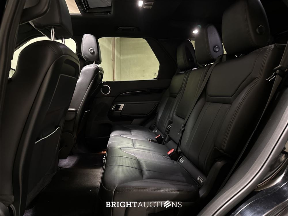 Land Rover Discovery 3.0 Td6 HSE Luxury 258pk 2018 7-persoons, T-774-BK