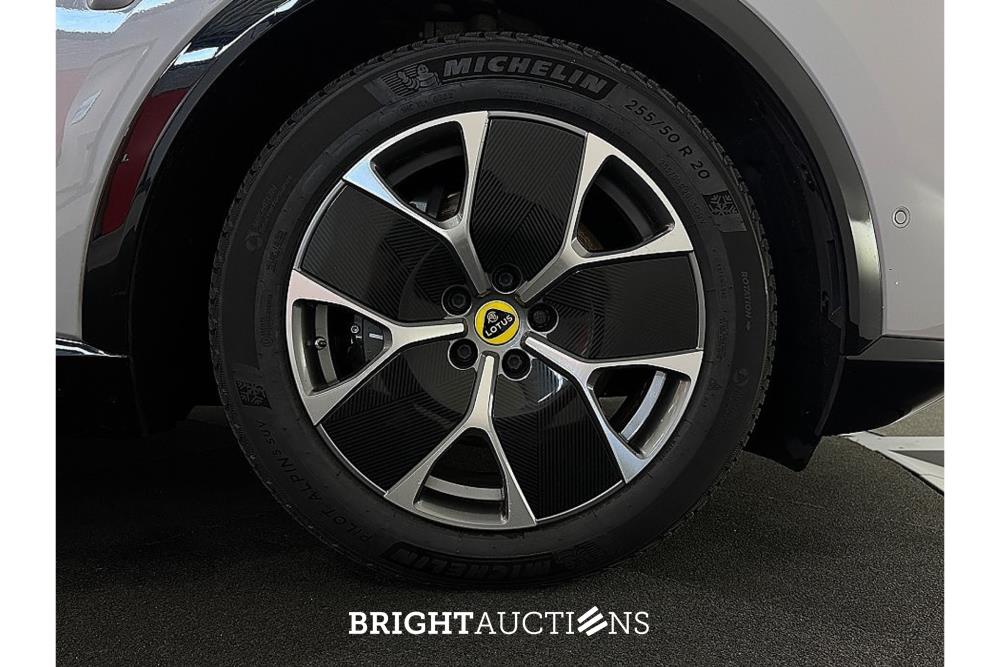 Lotus Eletre EDS 450 4WD 112 kWh 2023 (Origineel-NL), X-425-NF