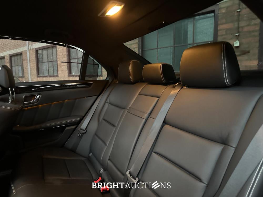 Mercedes-Benz E500 AMG 5.5 V8 388pk 2010 E-Klasse Youngtimer