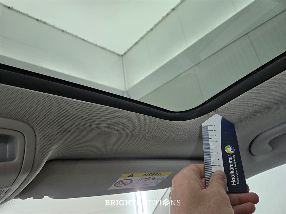Volkswagen Tiguan Connected Series 1.4 TSI 125pk 2016, R-465-XL