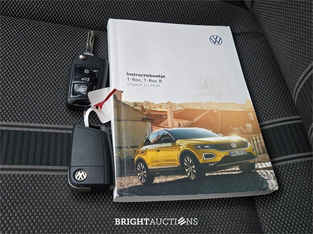 Volkswagen T-Roc Business 1.0 TSI 116pk 2020 (Origineel-NL), H-330-VJ