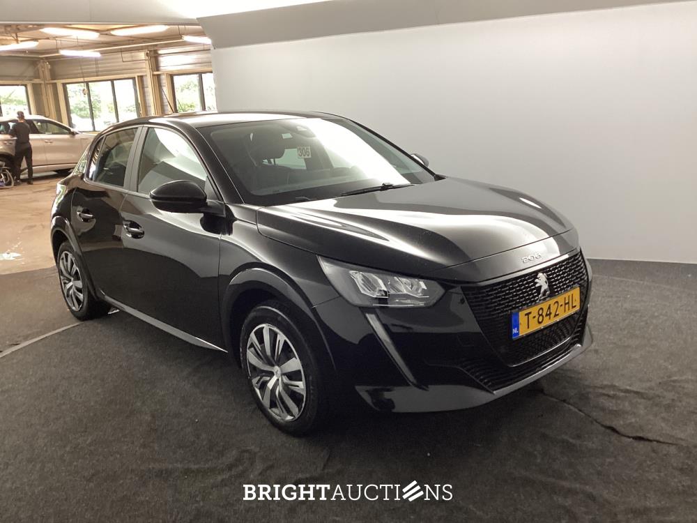 Peugeot 208 e- EV Active Pack 50 kWh 136pk 2023 (Origineel-NL), T-842-HL
