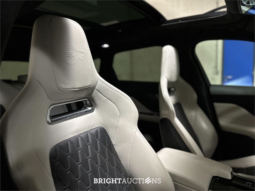 Jaguar F-Pace 5.0 V8 S/C AWD SVR 551pk 2019, T-214-ZB