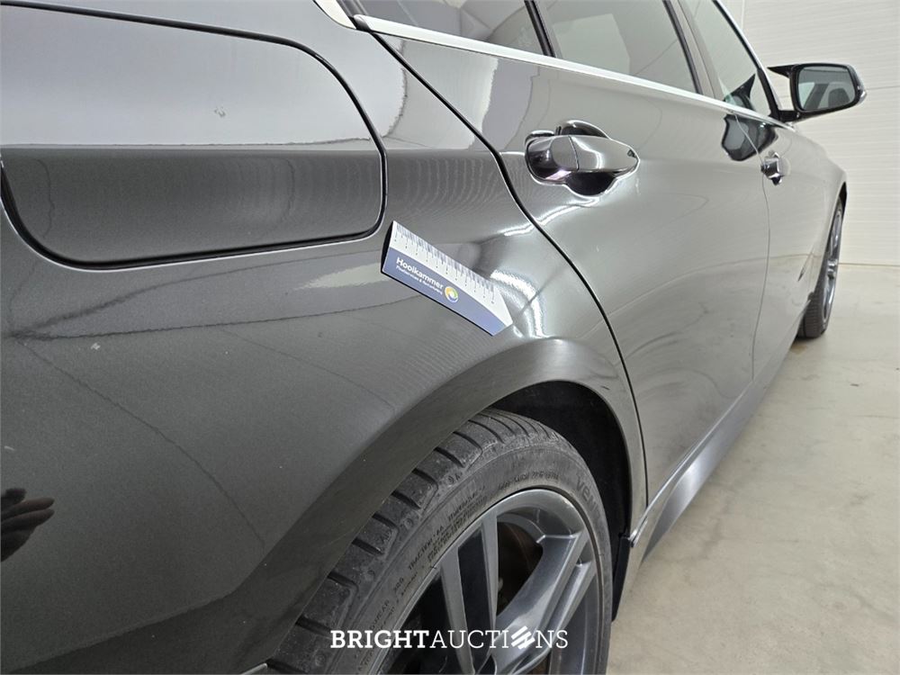 BMW 330e Centennial High Executive 272pk 2016 (Origineel-NL) 3-Serie, KZ-231-H