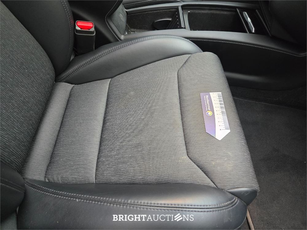Tesla Model S 75D Base 334pk 2017 (Origineel-NL), RG-038-L
