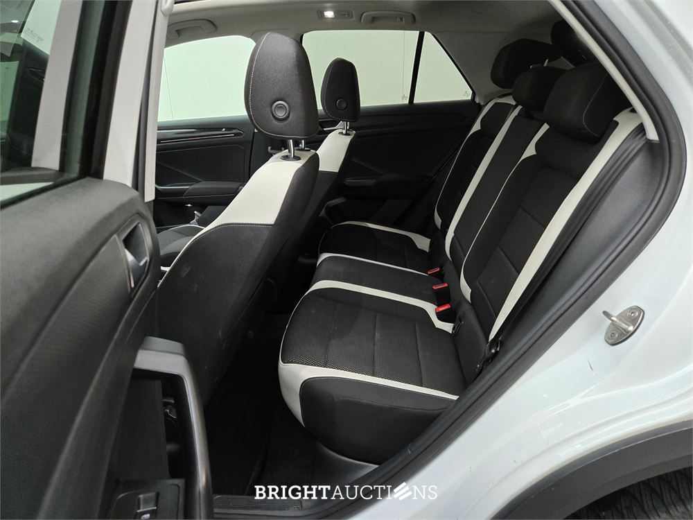 Volkswagen T-Roc Sport 1.5 TSI 150pk 2019 (Origineel-NL), XD-221-X