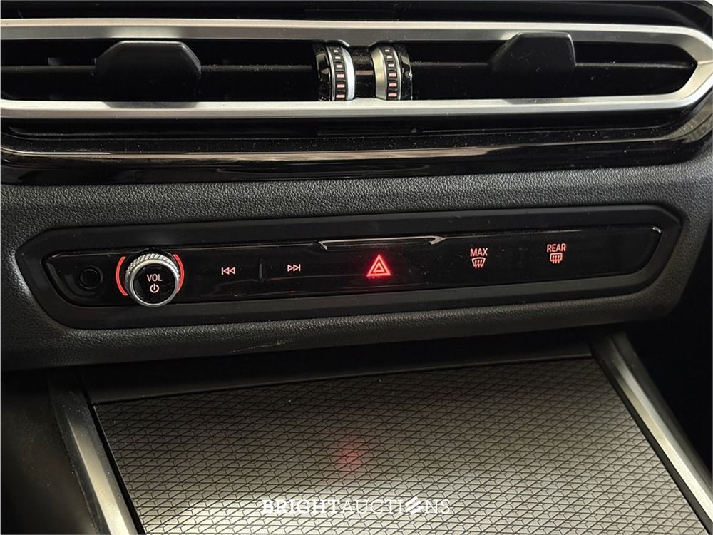 BMW 320e Touring M Sport 272pk 2022 (Origineel-NL) 3-Serie, R-267-NT