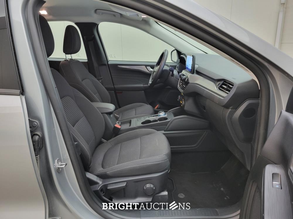 Ford Kuga PHEV Titanium 2.5 261pk 2023 (Origineel-NL), T-012-PJ