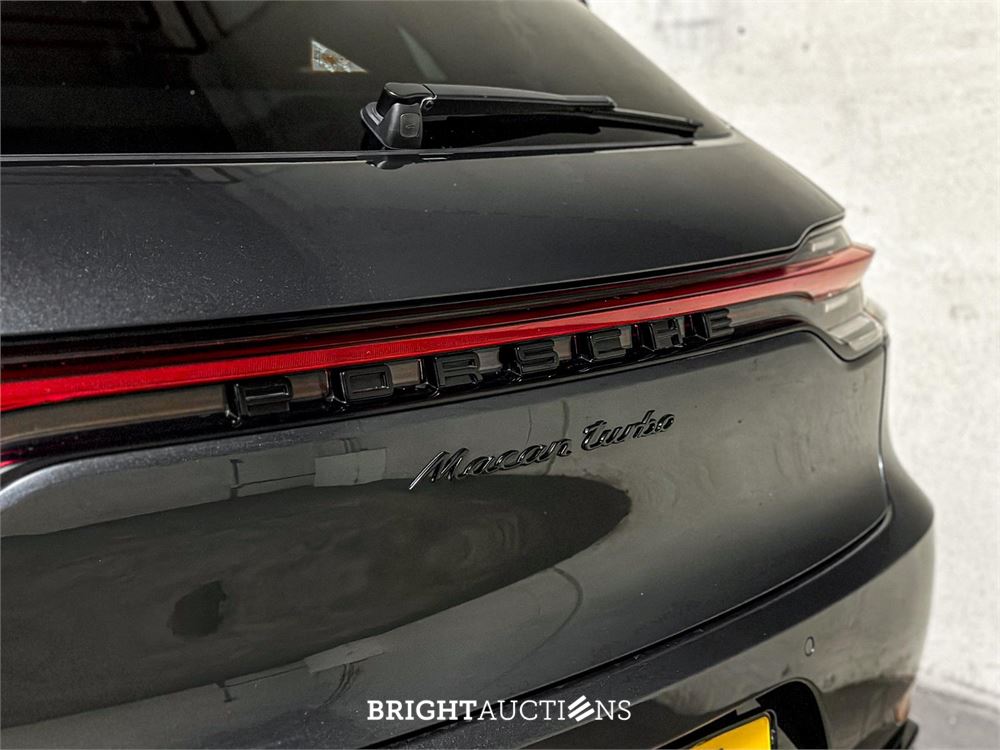 Porsche Macan Turbo 2.9 V6 441pk 2020, J-177-TT
