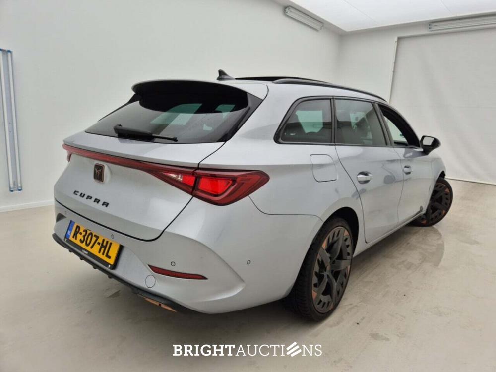 Cupra Leon Sportstourer E-Hybrid Vz Performance 1.4 258pk 2023, R-307-HL