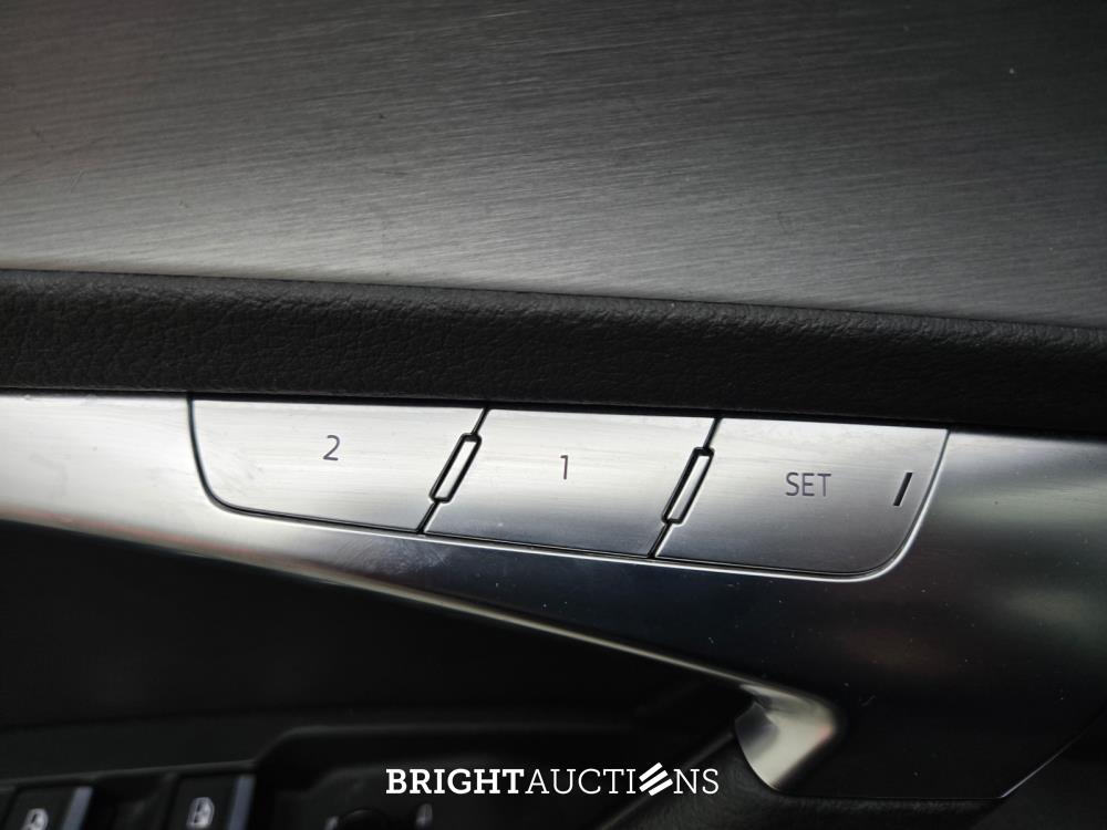 Audi A6 Limousine 40 S edition TDI 204pk 2021 (Origineel-NL), L-536-BT