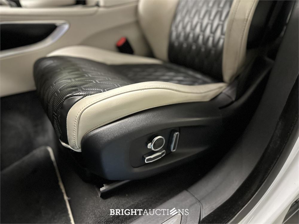 Jaguar F-Pace 5.0 V8 S/C AWD SVR 551pk 2019, T-214-ZB