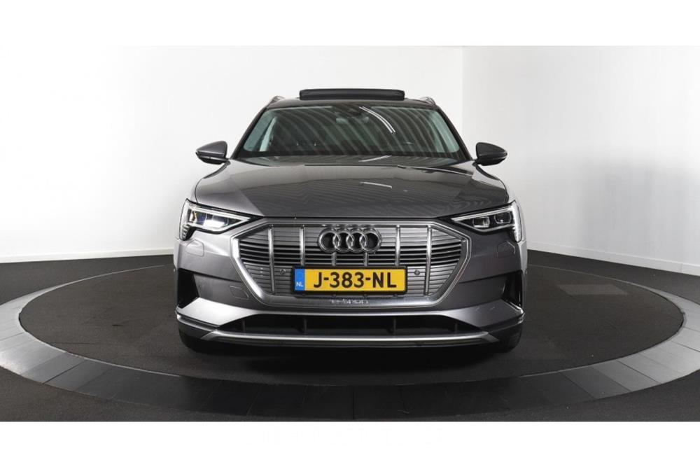 Audi e-tron 50 Launch edition plus Quattro 71 kWh 313pk 2020 (Origineel-NL), J-383-NL