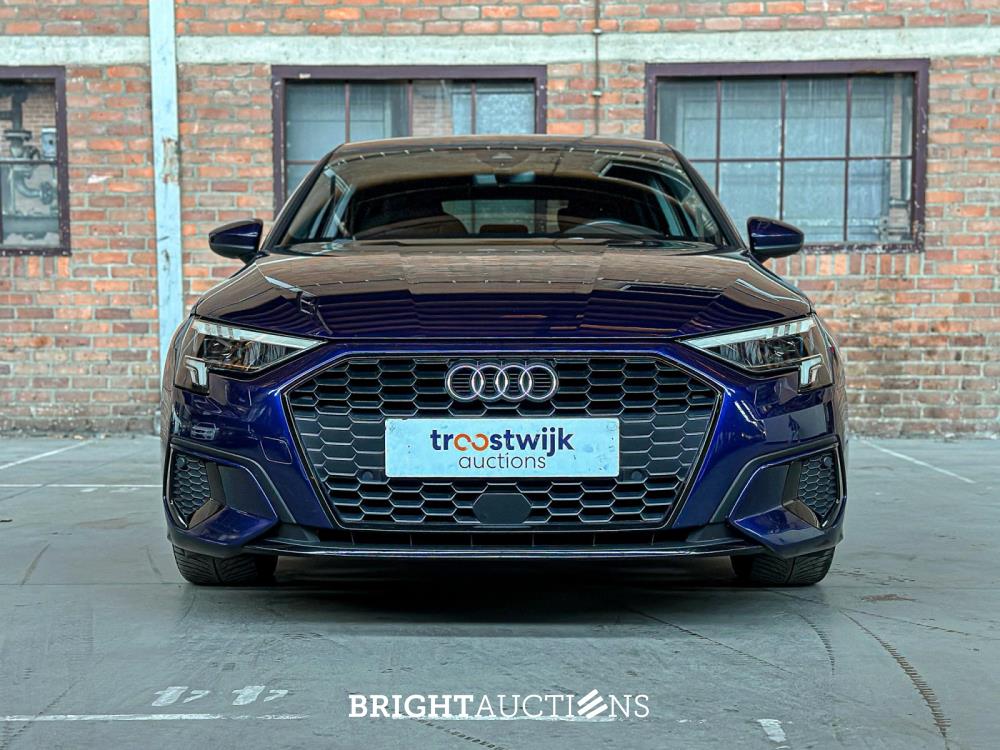 Audi A3 Sportback 35 TFSI Business edition 150pk 2020 (Origineel-NL+1e eignaar), J-594-JG