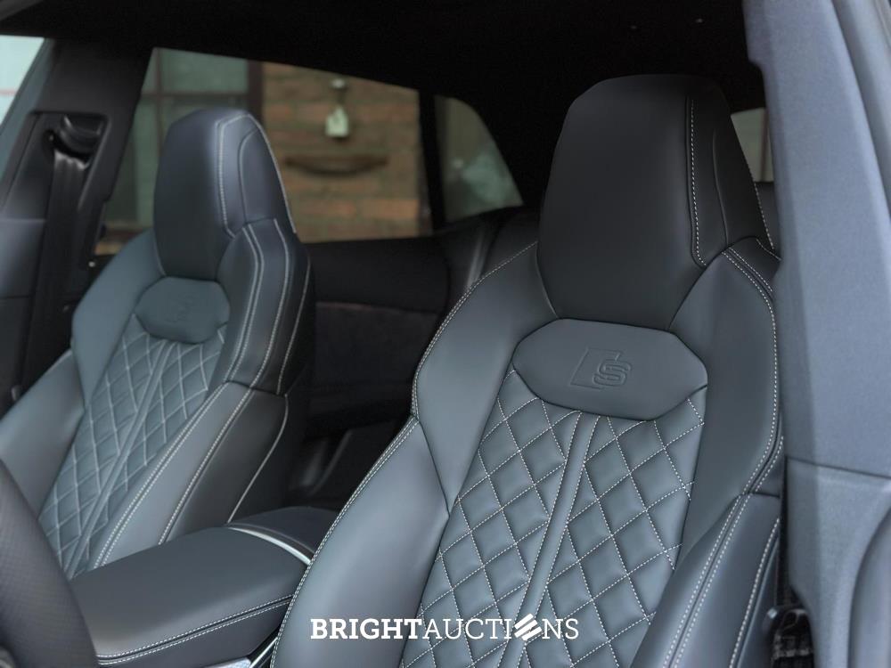 Audi Q8 55 TFSIe Quattro 3.0 V6 S-Line -NIEUW- 394PK 2025 Plug-In Hybrid (Fabrieksgarantie)