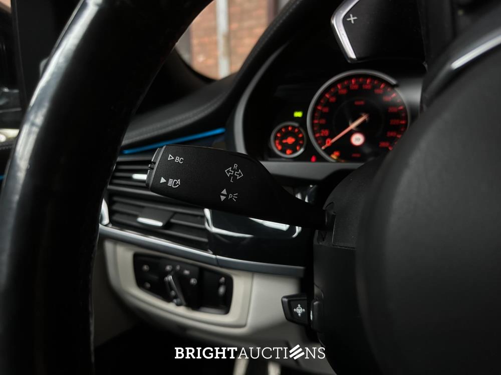 BMW X6 M50d 3.0 M-Sport 381pk 2015 F16 (Origineel-NL), 4-ZTN-33