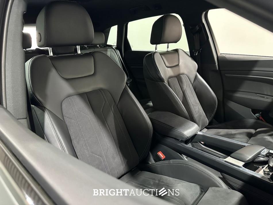 Audi Q8 e-tron 50 quattro Advanced Edition 95 kWh 340pk 2023 (Origineel-NL), T-629-HS