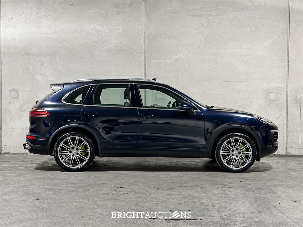 Porsche Cayenne 3.0 V6 S E-Hybrid 416pk 2014 (Origineel-NL), 1-ZDG-21