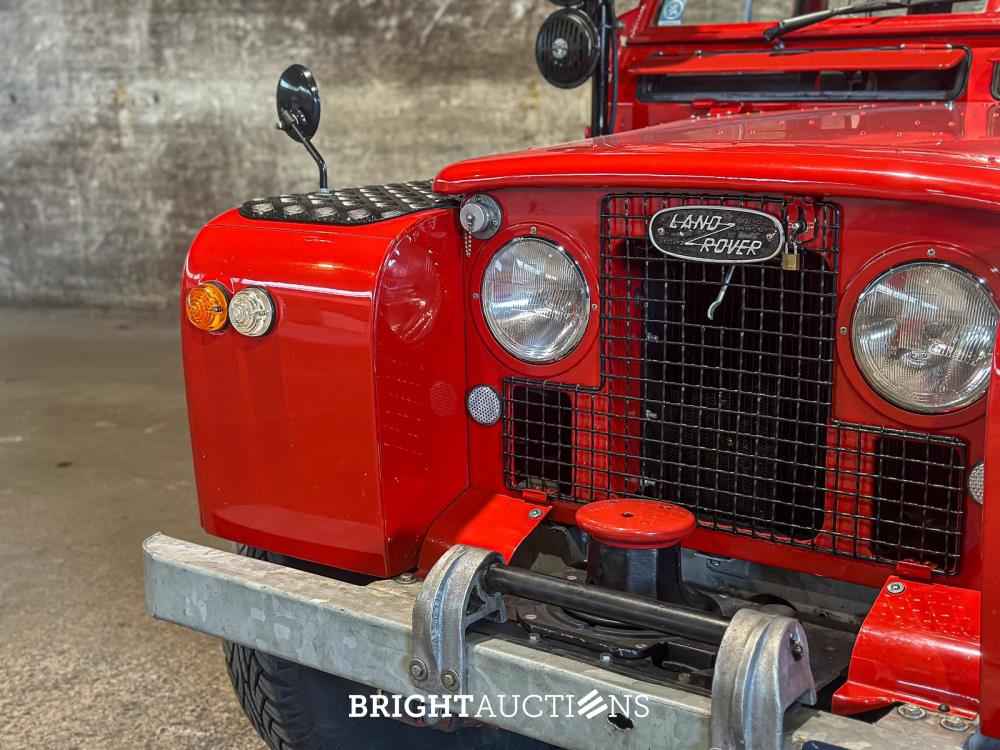 Land Rover 109 Series II (BRANDWEER) 78pk 1969, AM-25-29