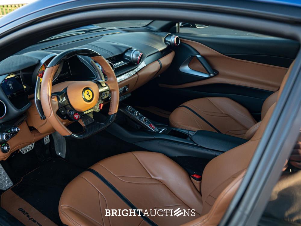 Ferrari 812 Superfast 6.5 V12 HELE -CARBON- 796pk 2020