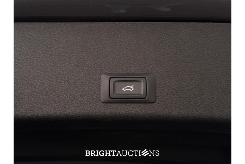 Audi e-tron 50 Launch edition plus Quattro 71 kWh 313pk 2020 (Origineel-NL), J-383-NL