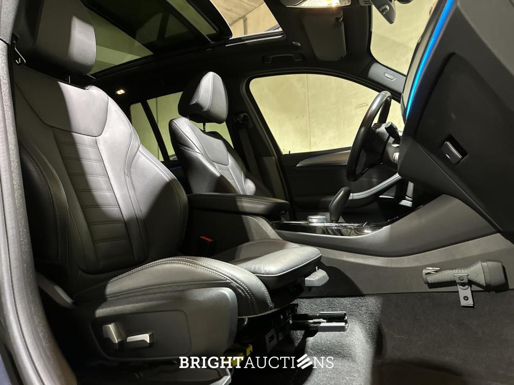 BMW iX3 High Executive 80 kWh 286pk 2021 G08 (Origineel-NL + 1e Eigenaar), N-444-RG