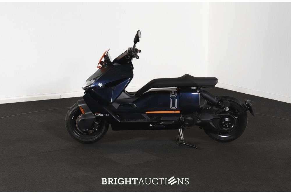 BMW Other CE 04 42pk 2025, 68-MX-BG