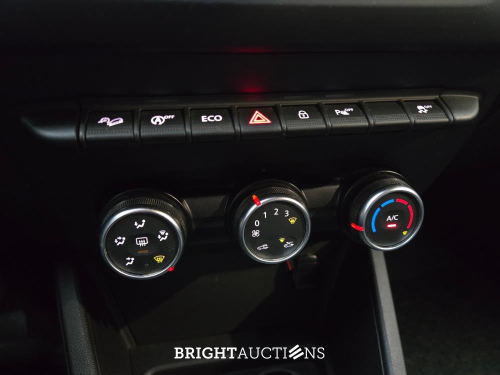 Dacia Duster SCe Comfort 1.6 114pk 2019 (Origineel-NL), XT-931-R