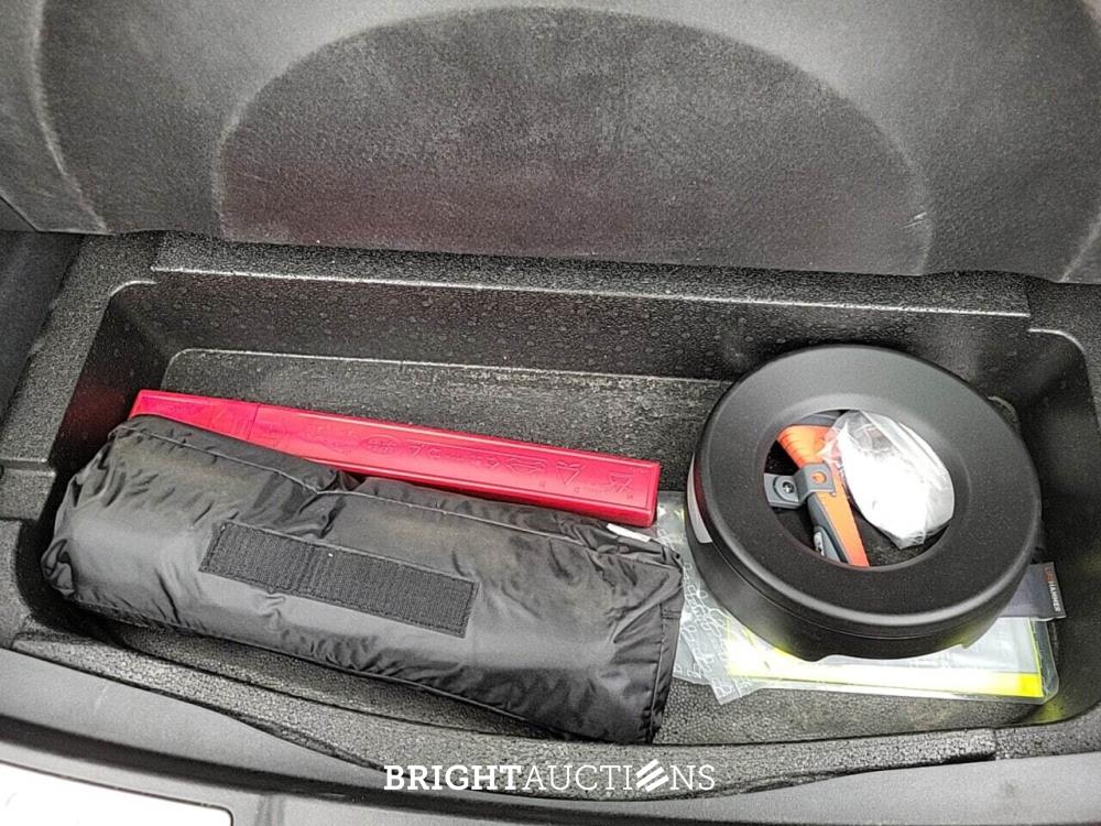 Land Rover Range Rover Evoque P300e 1.5 AWD 309pk 2022 (Origineel-NL), P-582-LG