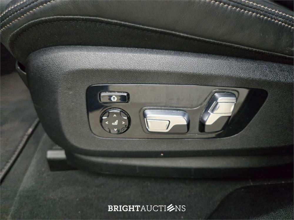 BMW X6 xDrive40i High Executive 341pk 2019, J-861-ZJ