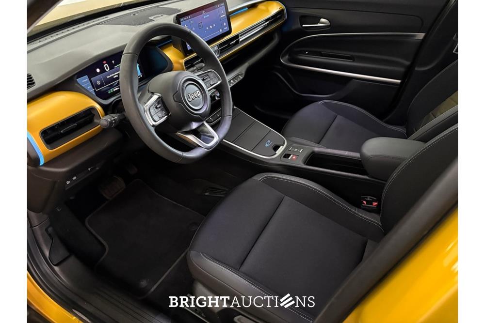 Jeep Avenger 1. Auflage 54 kWh 156hp 2023 (Original-NL), X-820-DP