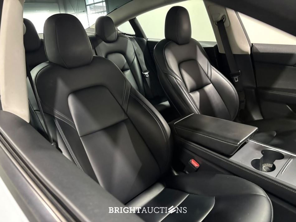 Tesla Model 3 RWD 60 kWh 283pk 2023 (Origineel-NL), S-157-TN