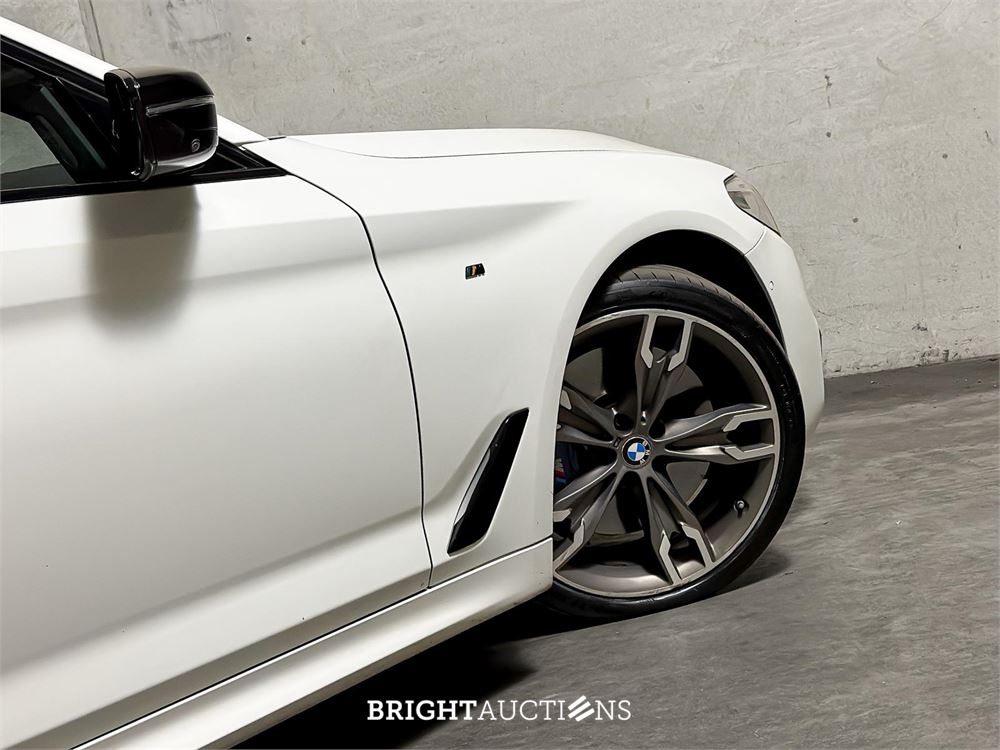 BMW M550i xDrive High Executive 462pk 2018 5-serie, KKP-44-R