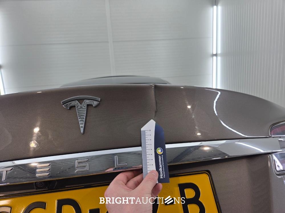 Tesla Model S Base 333pk 2015, GGD-49-B