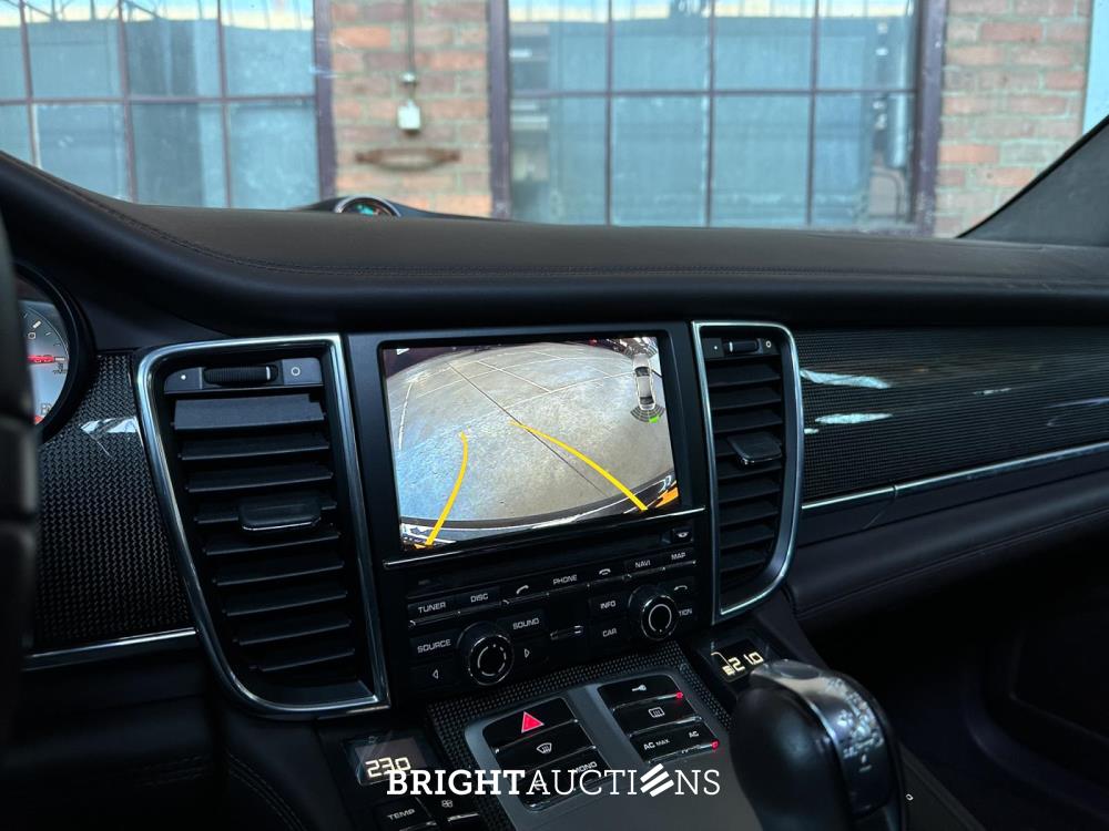 Porsche Panamera Turbo 4.8 V8 500pk 2009 Sport-Chrono, N-110-LT