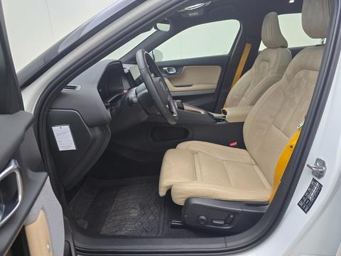 Polestar 2 Long Range Dual Motor Launch Edition 78 kWh 408pk 2020 (Origineel-NL), J-686-LH