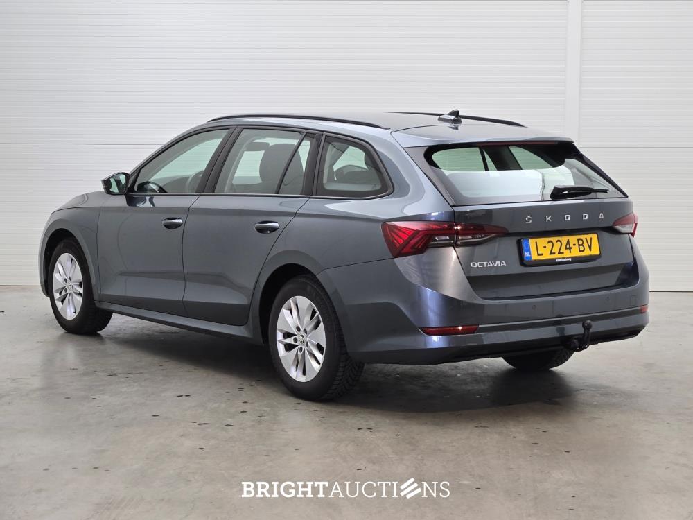 Skoda Octavia Combi Business Edition 1.0 TSI 110pk 2021 (Origineel-NL), L-224-BV