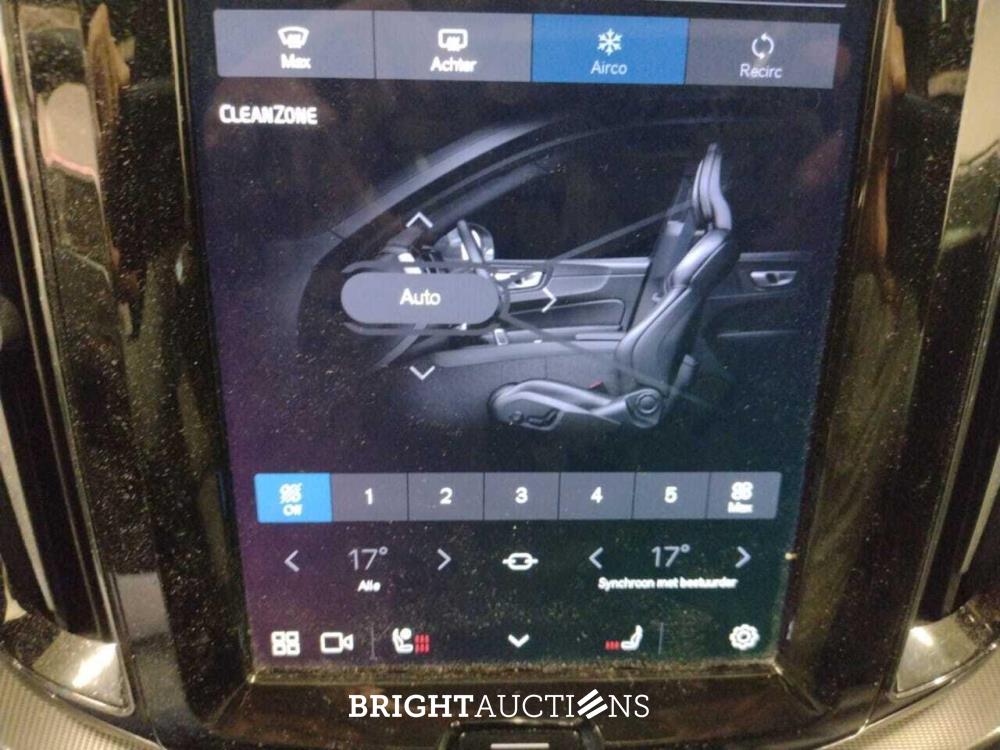 Volvo XC60 T6 PHEV Ultimate Dark 2.0 AWD 253pk 2023