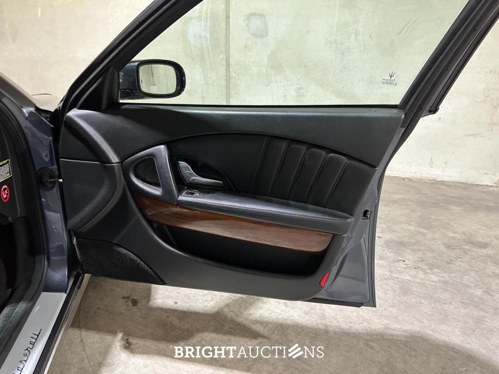 Maserati Quattroporte 4.2 V8 Duo Select 401pk 2005, 13-RL-XN Youngtimer
