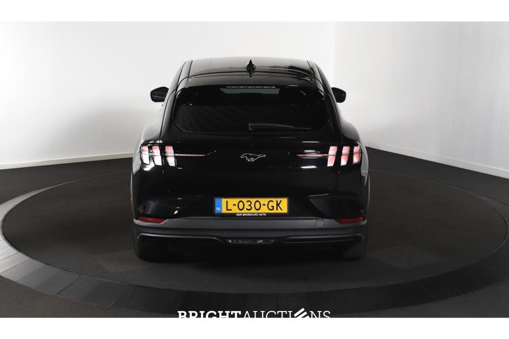 Ford Mustang RWD 75 kWh 258pk 2021 (Origineel-NL), L-030-GK