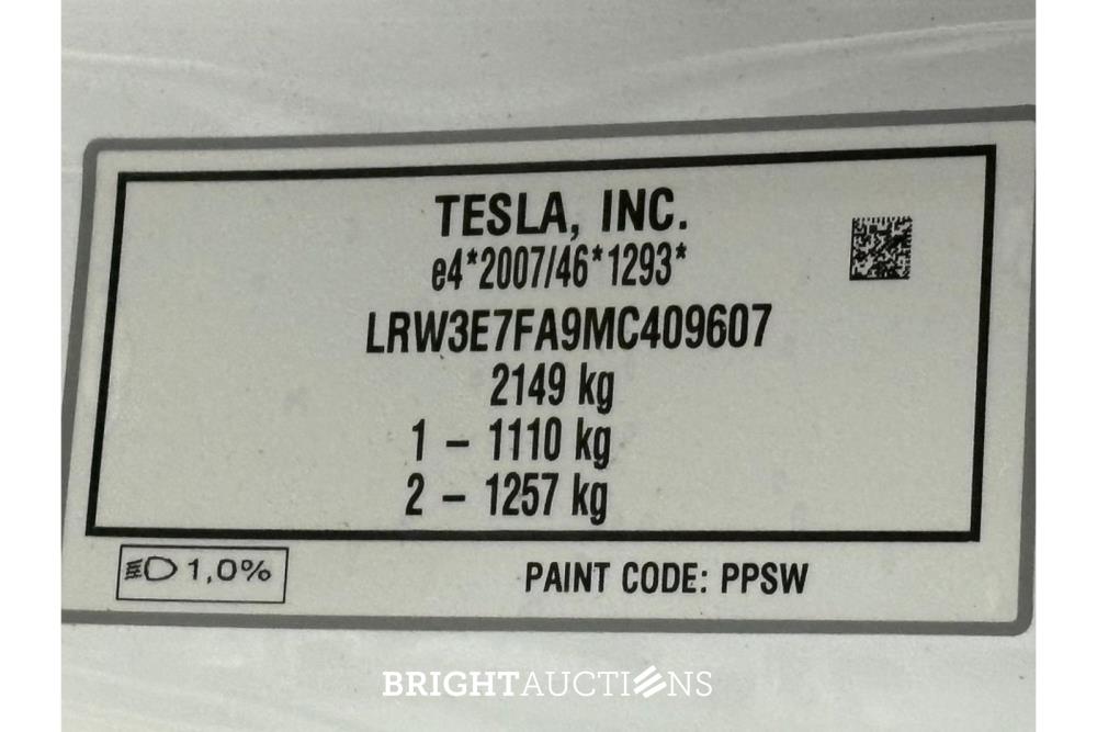 Tesla Model 3 Standard RWD Plus 60 kWh 238pk 2021 (Origineel-NL), N-008-RP