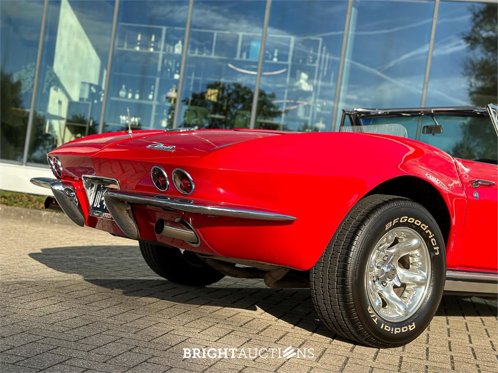 Chevrolet Corvette C2 Sting Ray  Convertible 5.7 V8 (1965), DL-45-58